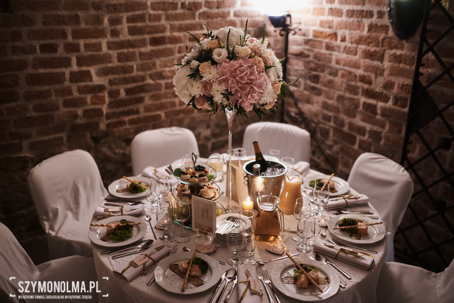 wesele na zamku królewskim w niepolomicach