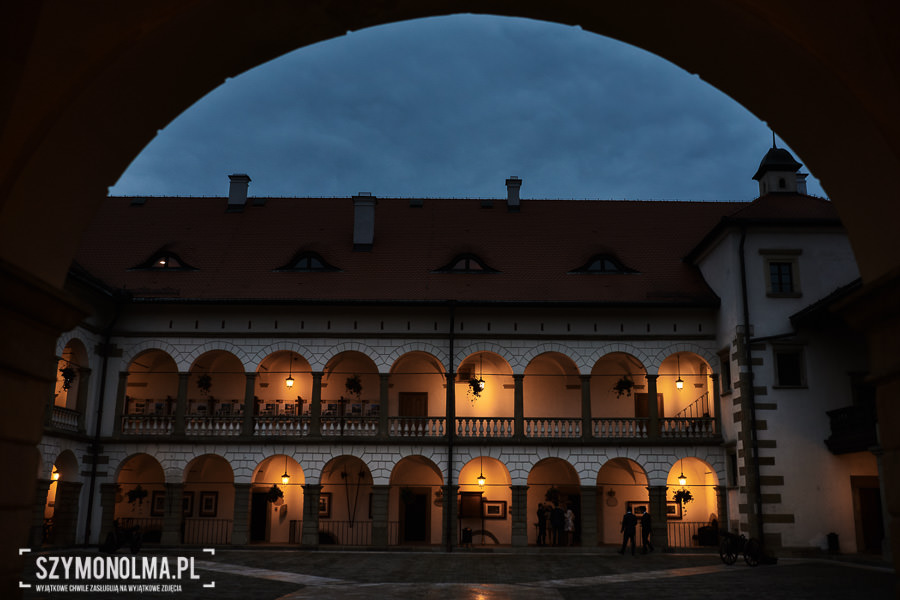 wesele na zamku królewskim w niepolomicach