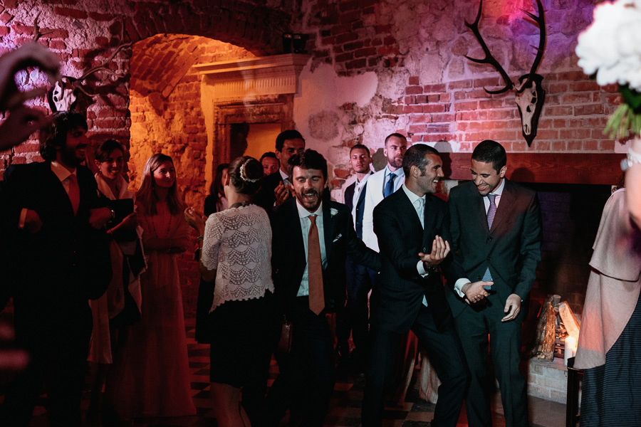 wesele zamek korzkiew