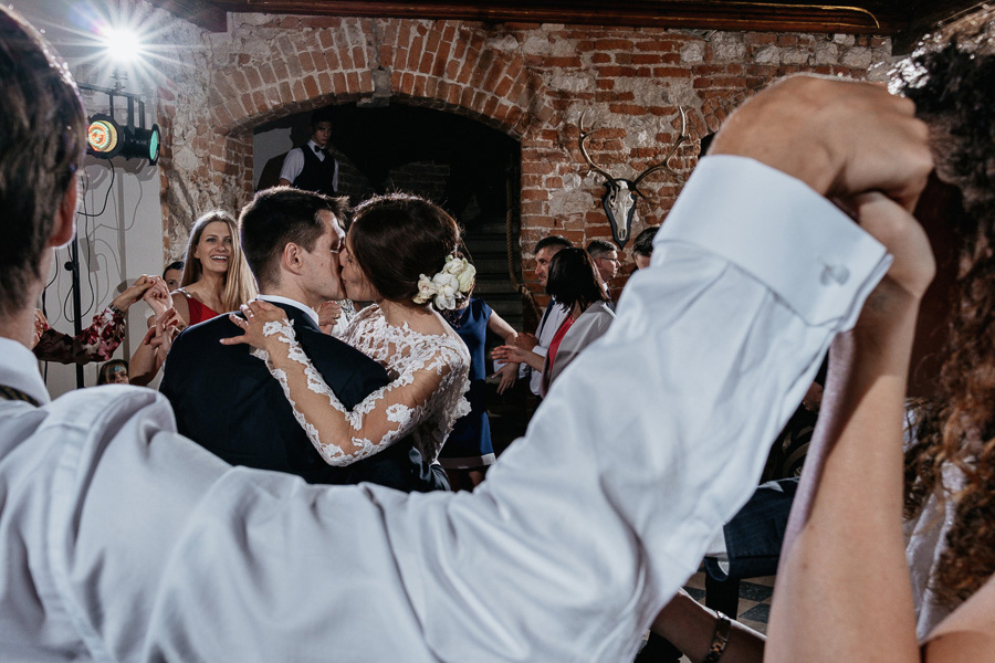 wesele zamek korzkiew