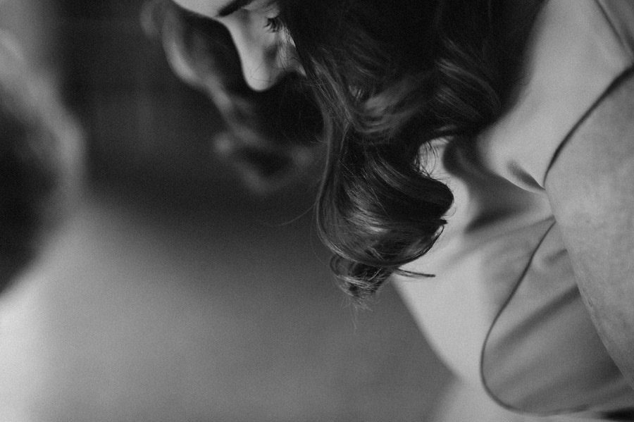 biblioteka panna młoda suknia ślubna