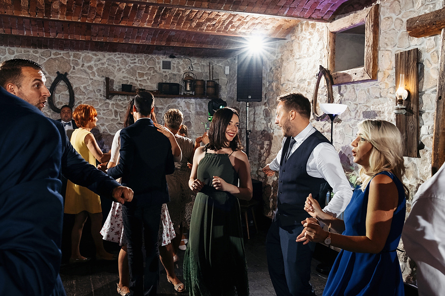 wesele dwor w tomaszowicach