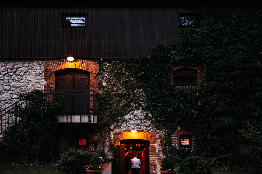 dwor w tomaszowicach