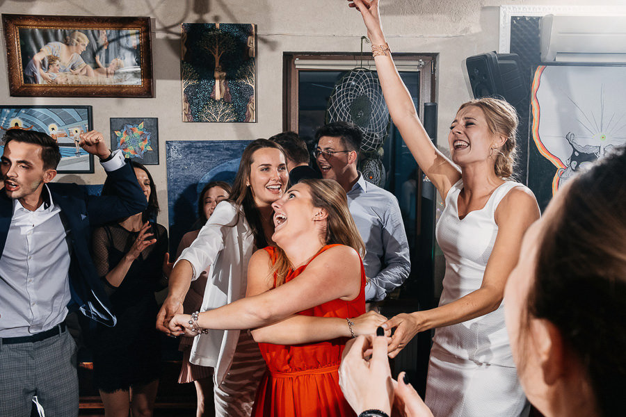 alternatywne wesele turkusowy domek w warszawie