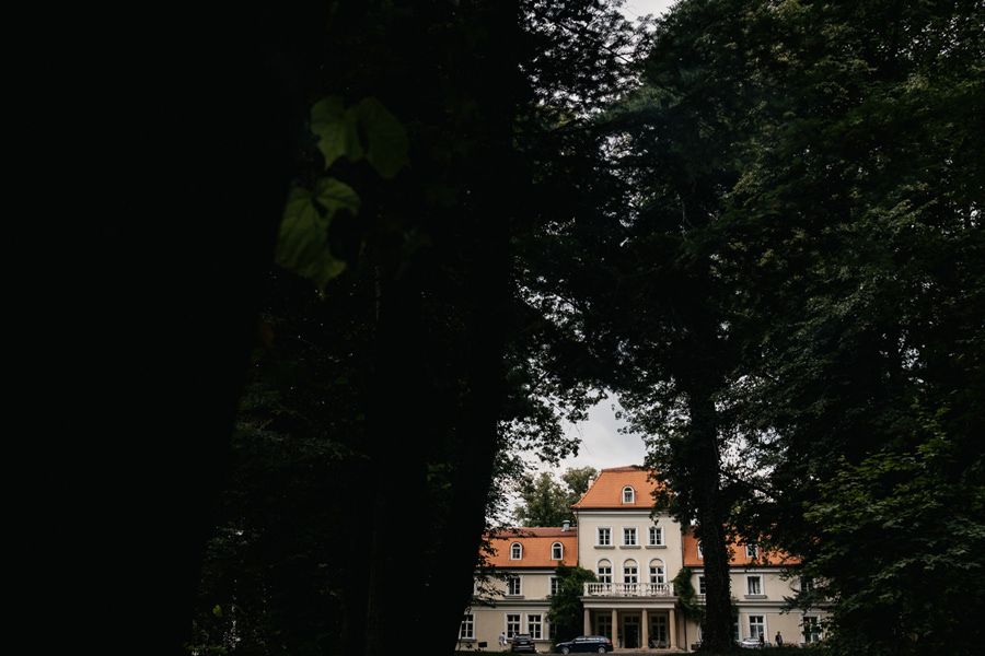 przygotowania do slubu dwor sierakow