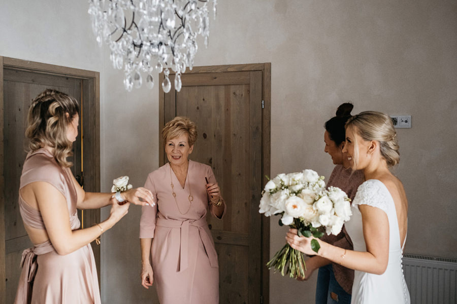 przygotowania do slubu w villa love