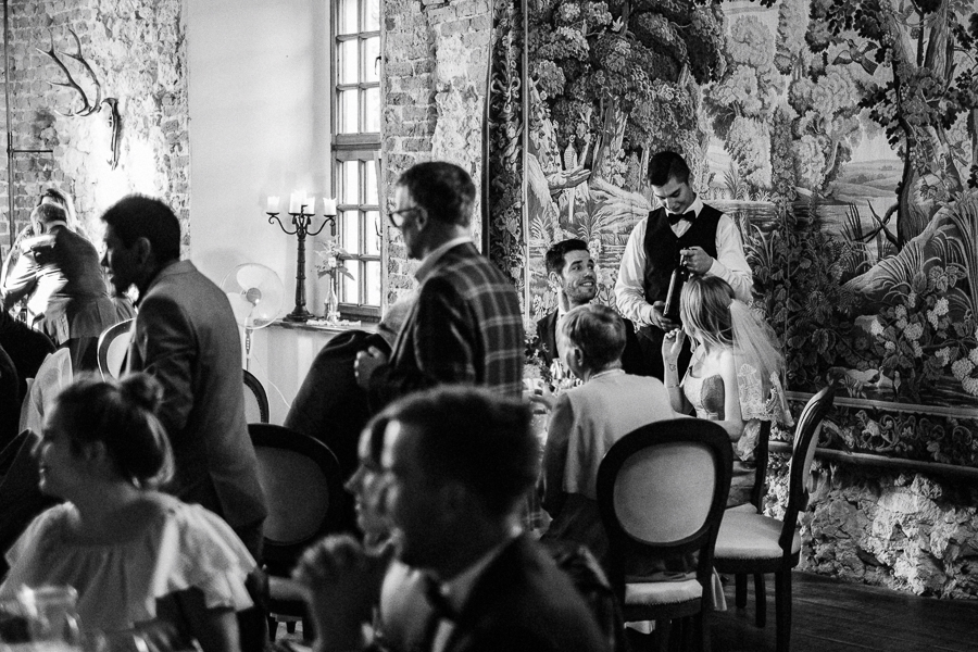 Wesele na zamku w stylu slow