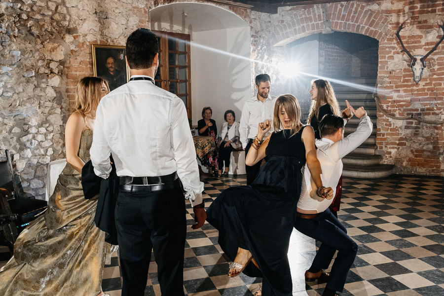 Wesele na zamku w stylu slow