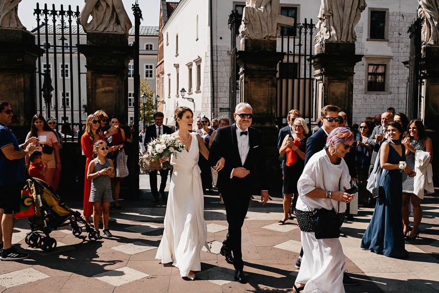 romantyczne wesele pod namiotem