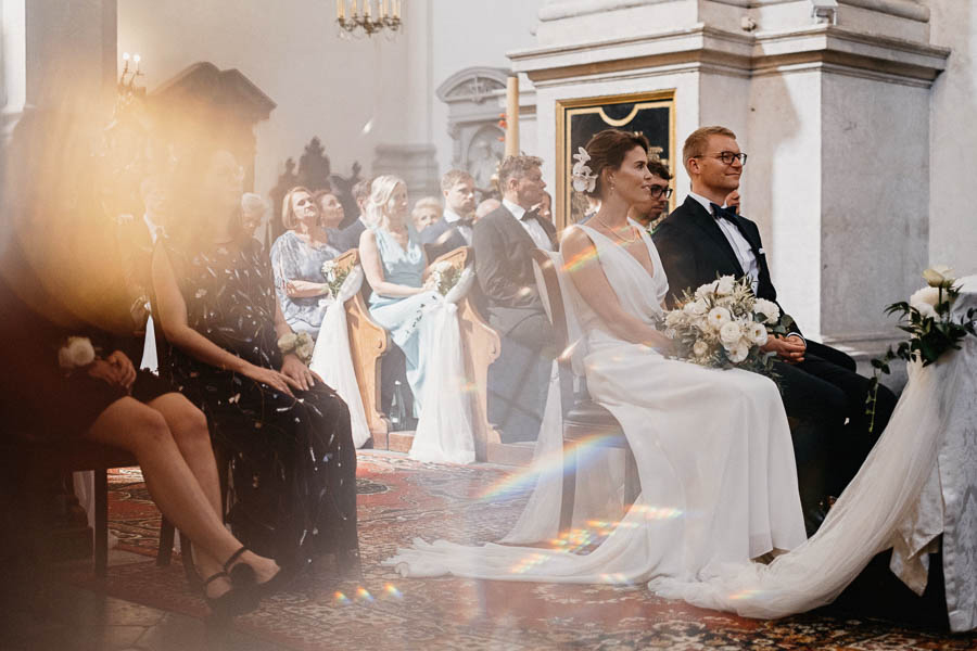 romantyczne wesele pod namiotem