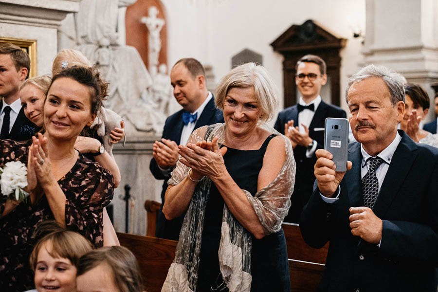 romantyczne wesele pod namiotem