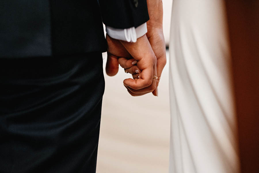 romantyczne wesele pod namiotem