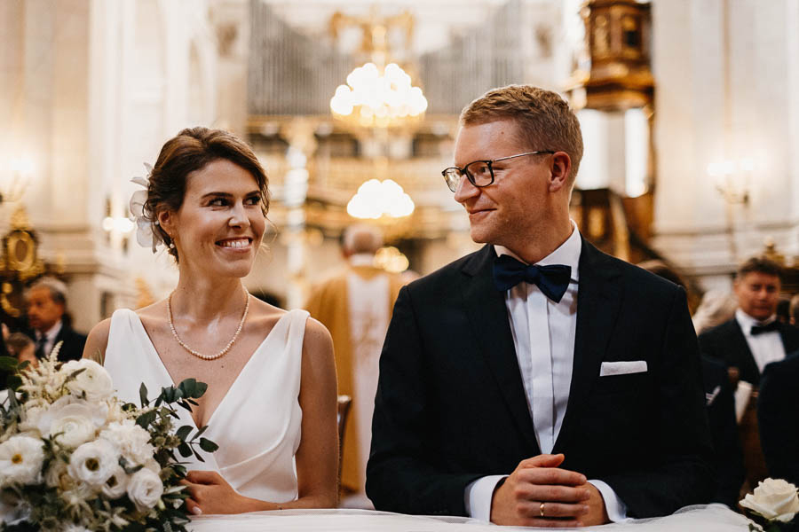 romantyczne wesele pod namiotem