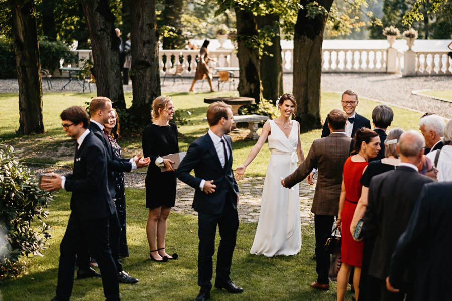 romantyczne wesele pod namiotem