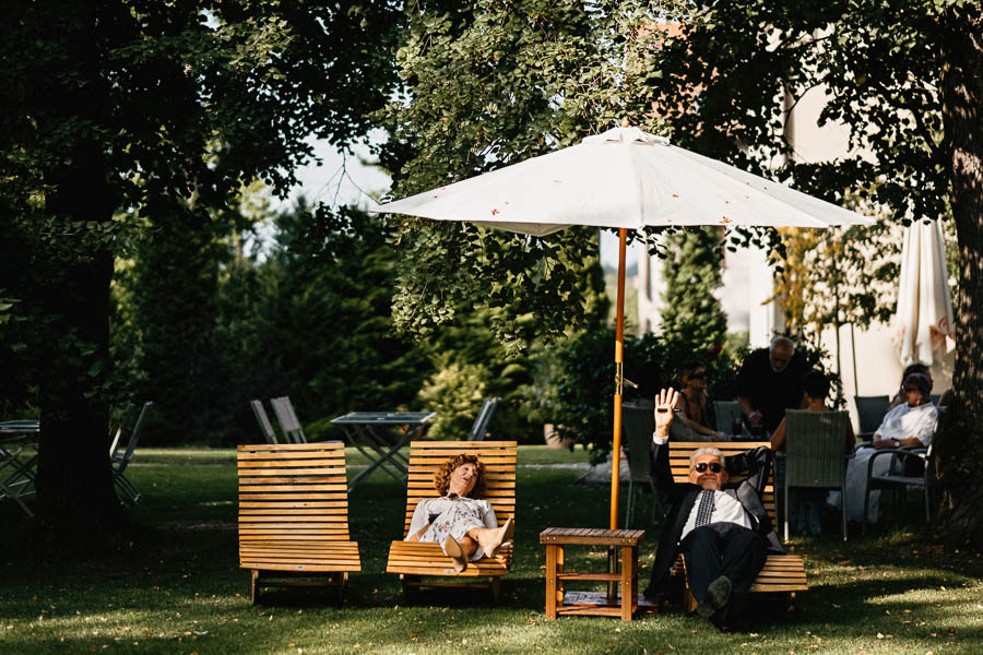 romantyczne wesele pod namiotem