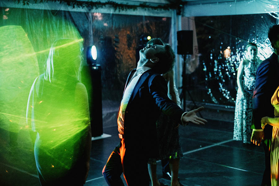 romantyczne wesele pod namiotem