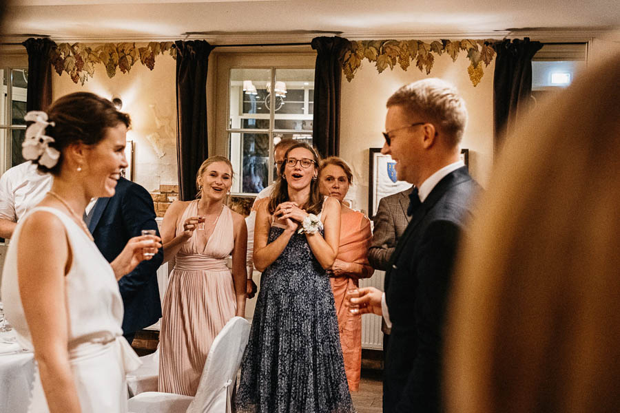 romantyczne wesele pod namiotem