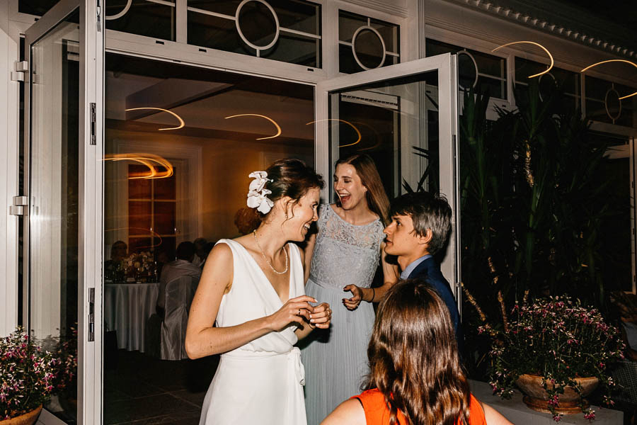 romantyczne wesele pod namiotem