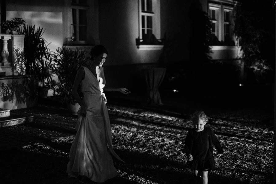 romantyczne wesele pod namiotem