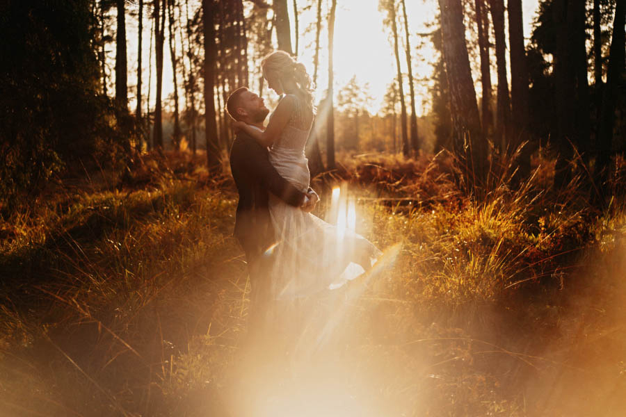 jesienna sesja ślubna