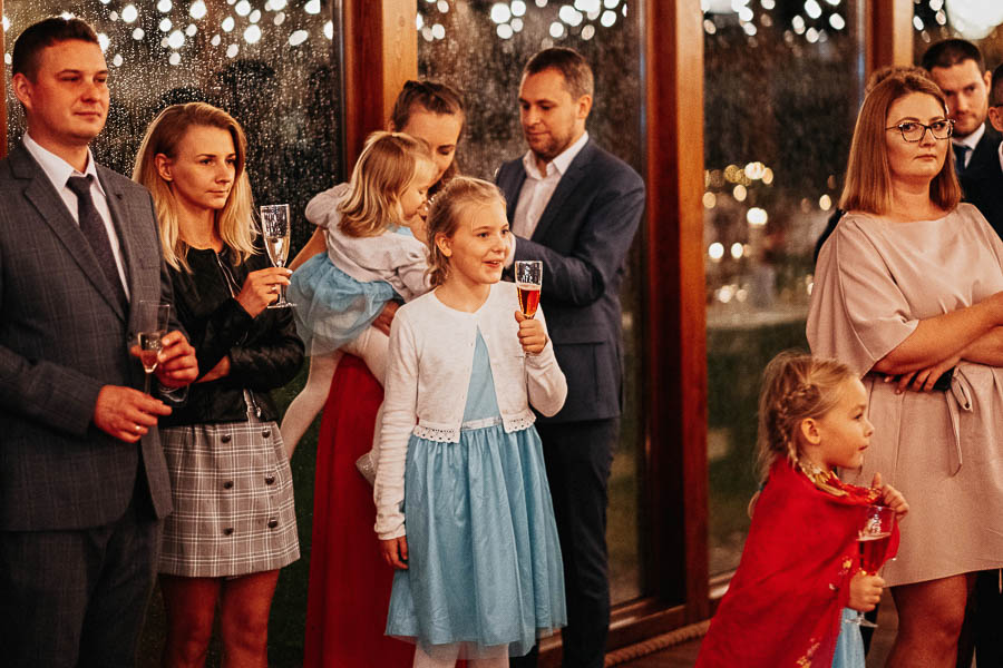 zacisze anny korcz wesele w pomiechowku