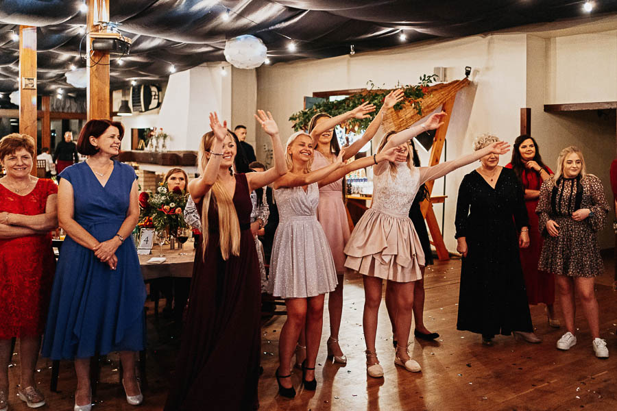 zacisze anny korcz wesele w pomiechowku